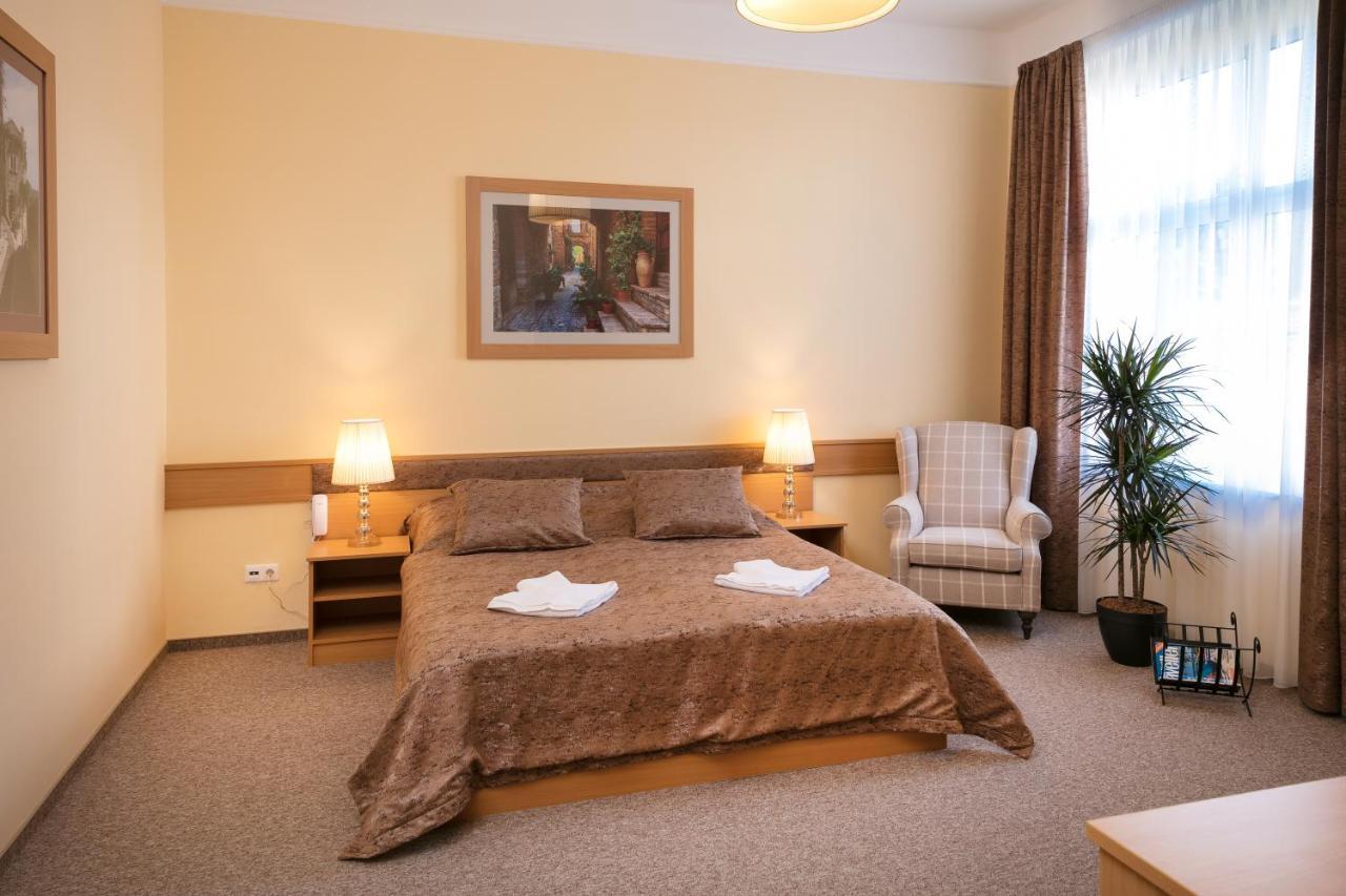 Aquasol Resort Mosonmagyaróvár 外观 照片