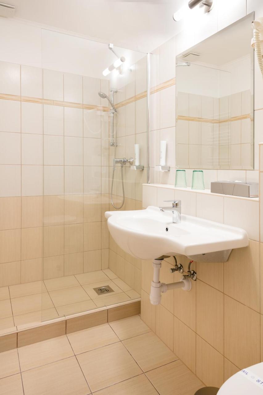 Aquasol Resort Mosonmagyaróvár 外观 照片